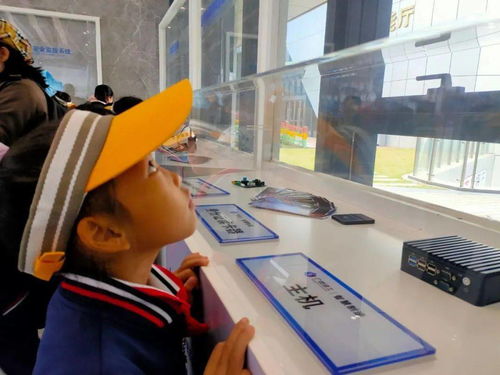 智慧工廠研學行 五象小學1901班在實踐中感受科技脈動